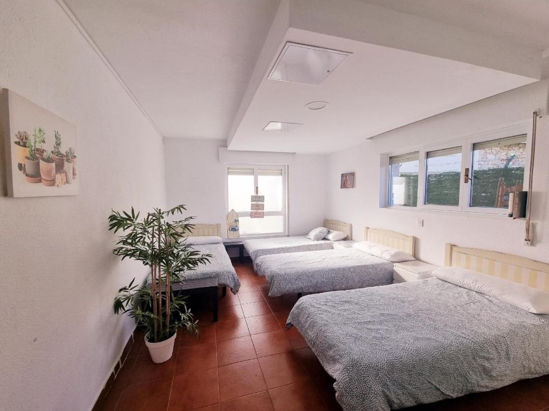 Llanes Surfcamp & Hostel Екстер'єр фото