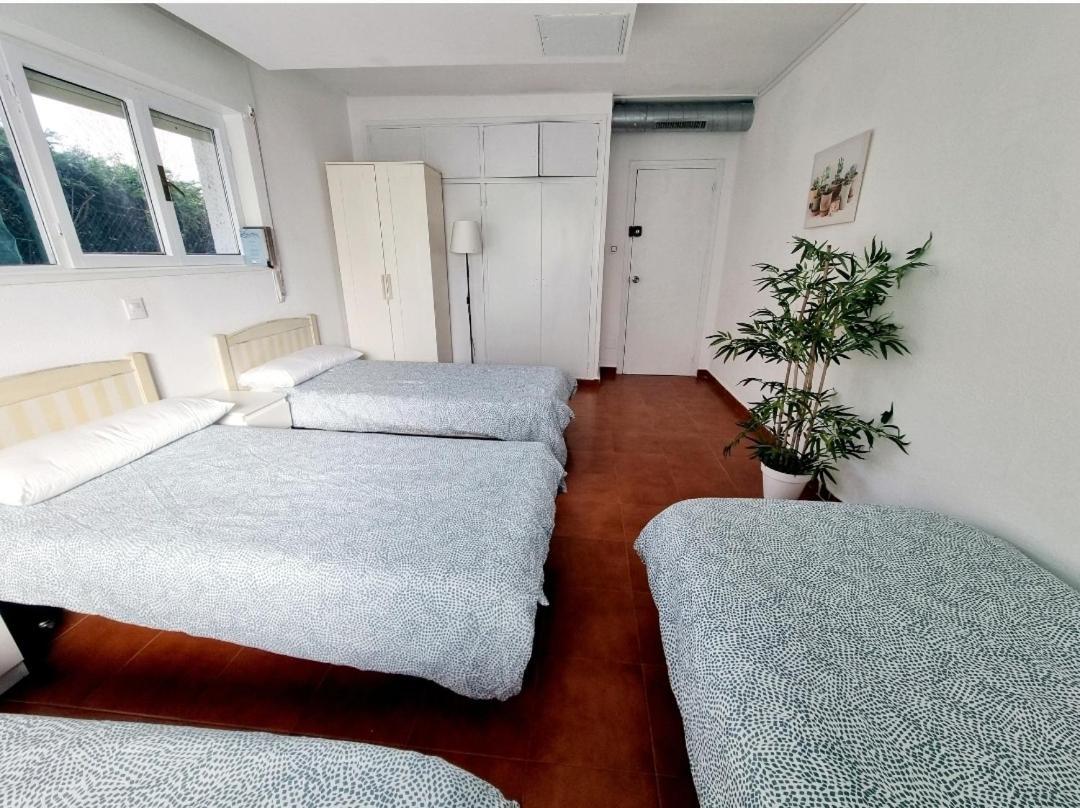 Llanes Surfcamp & Hostel Екстер'єр фото